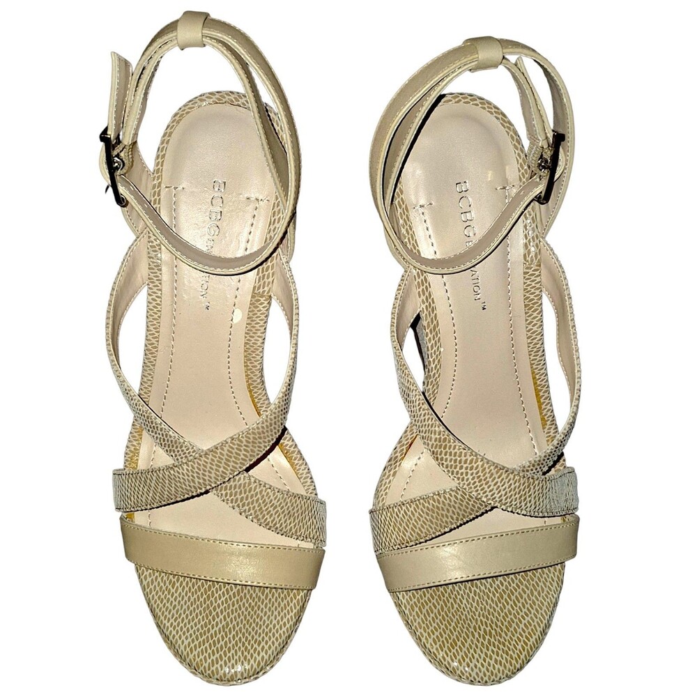 BCBGeneration Wedge Sandal Reptile Print Leather Size 8M Strappy Criss Cross